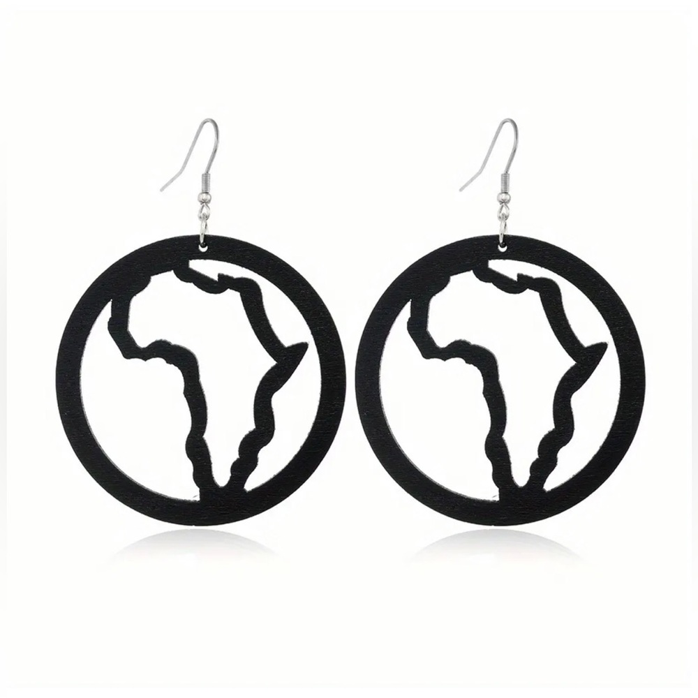 Woman’s Black Wooden Africa Dangle Earrings | 316L Stainless Steel Fishhook
